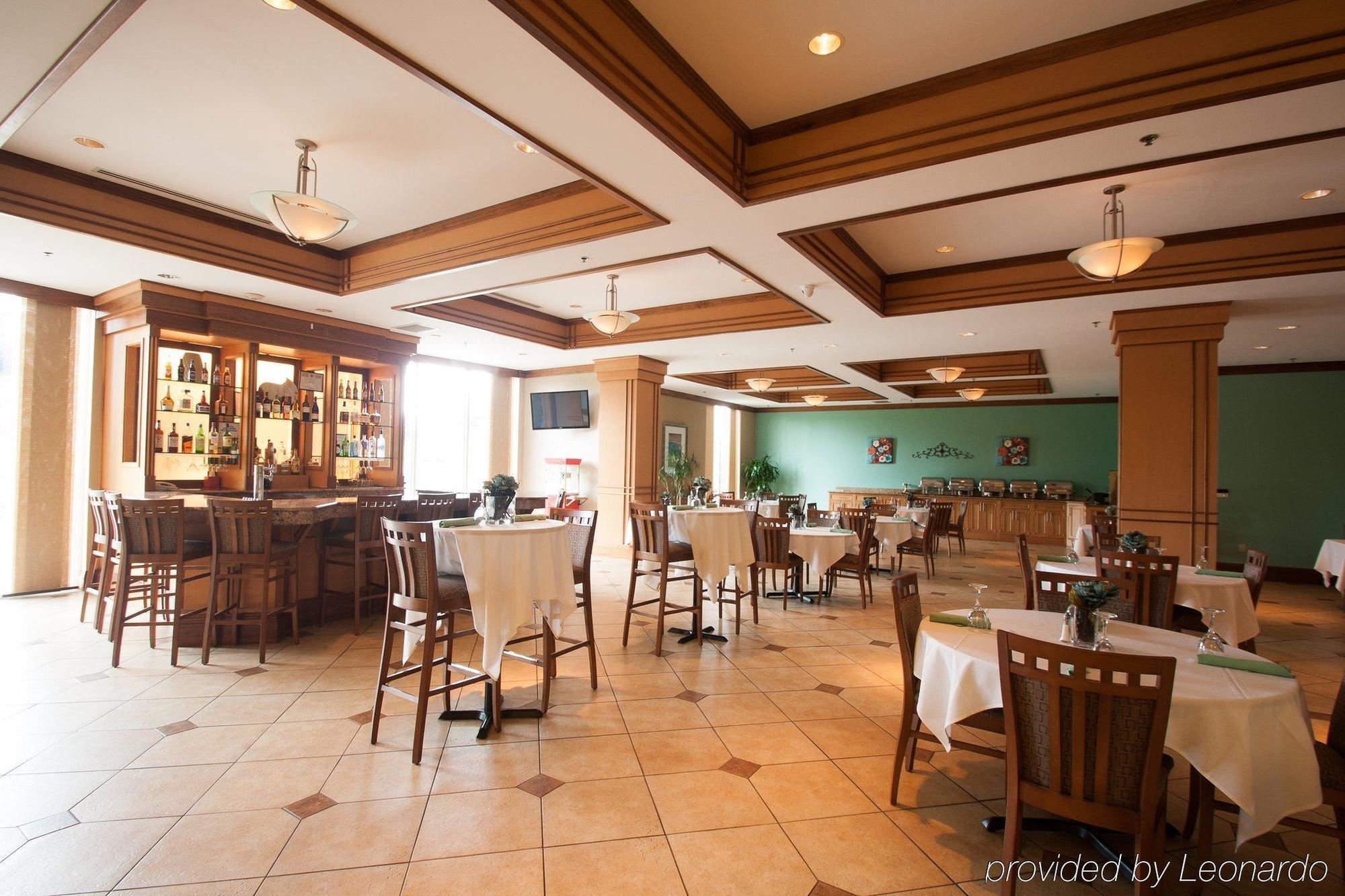 Delta Hotels By Marriott Huntington Mall Barboursville Экстерьер фото