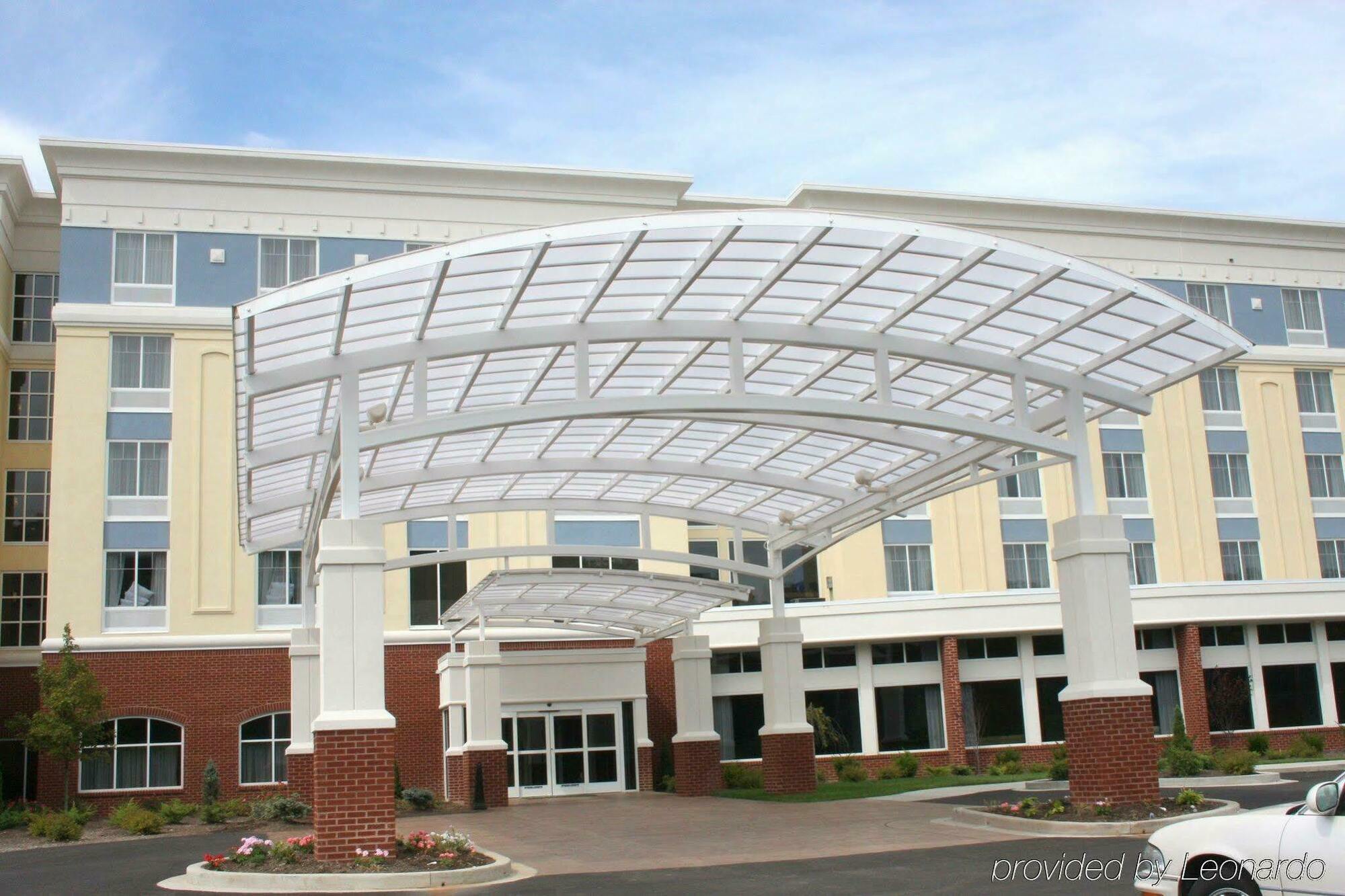Delta Hotels By Marriott Huntington Mall Barboursville Экстерьер фото